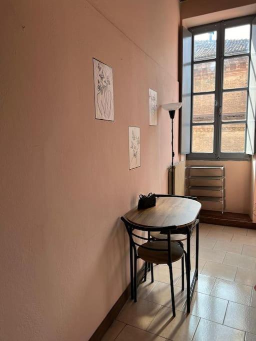 Minimal Studio Con Travi A Vista Piacenza Ngoại thất bức ảnh